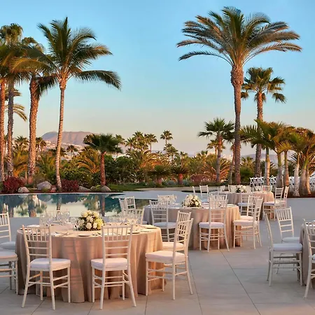 Tivoli La Caleta Готель