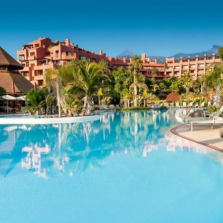 Tivoli La Caleta 阿德耶