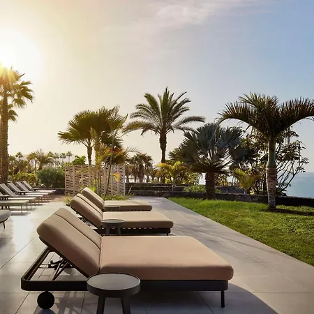 Tivoli La Caleta 5* 아데제