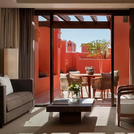 Tivoli La Caleta 호텔 5*