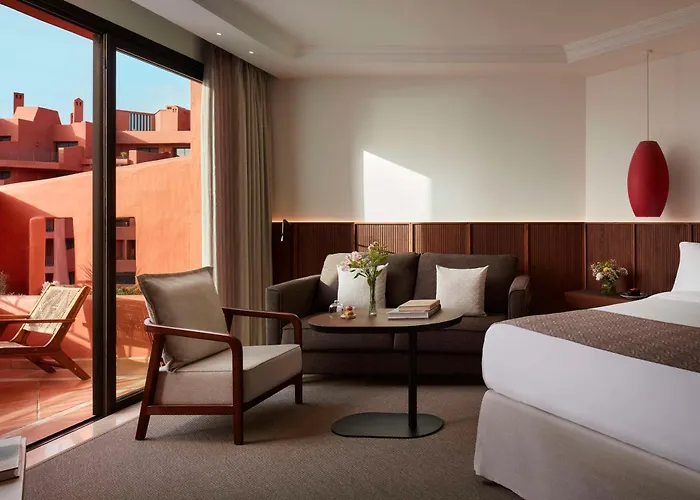 Tivoli La Caleta 5* 阿德耶