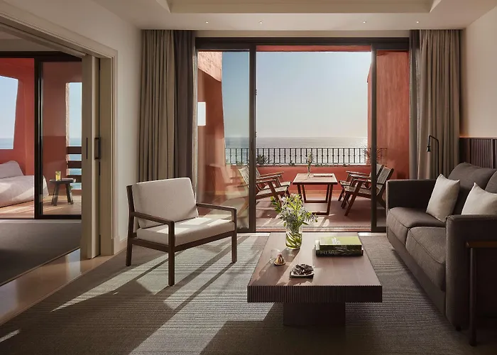 Tivoli La Caleta 5* 阿德耶